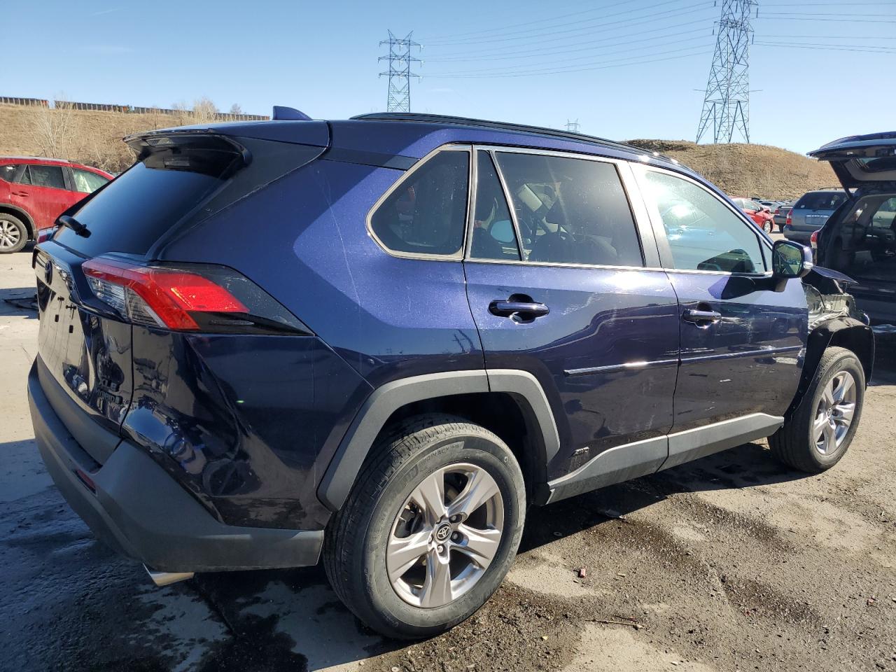 2022 TOYOTA RAV4 XLE VIN:2T3RWRFV9NW134313