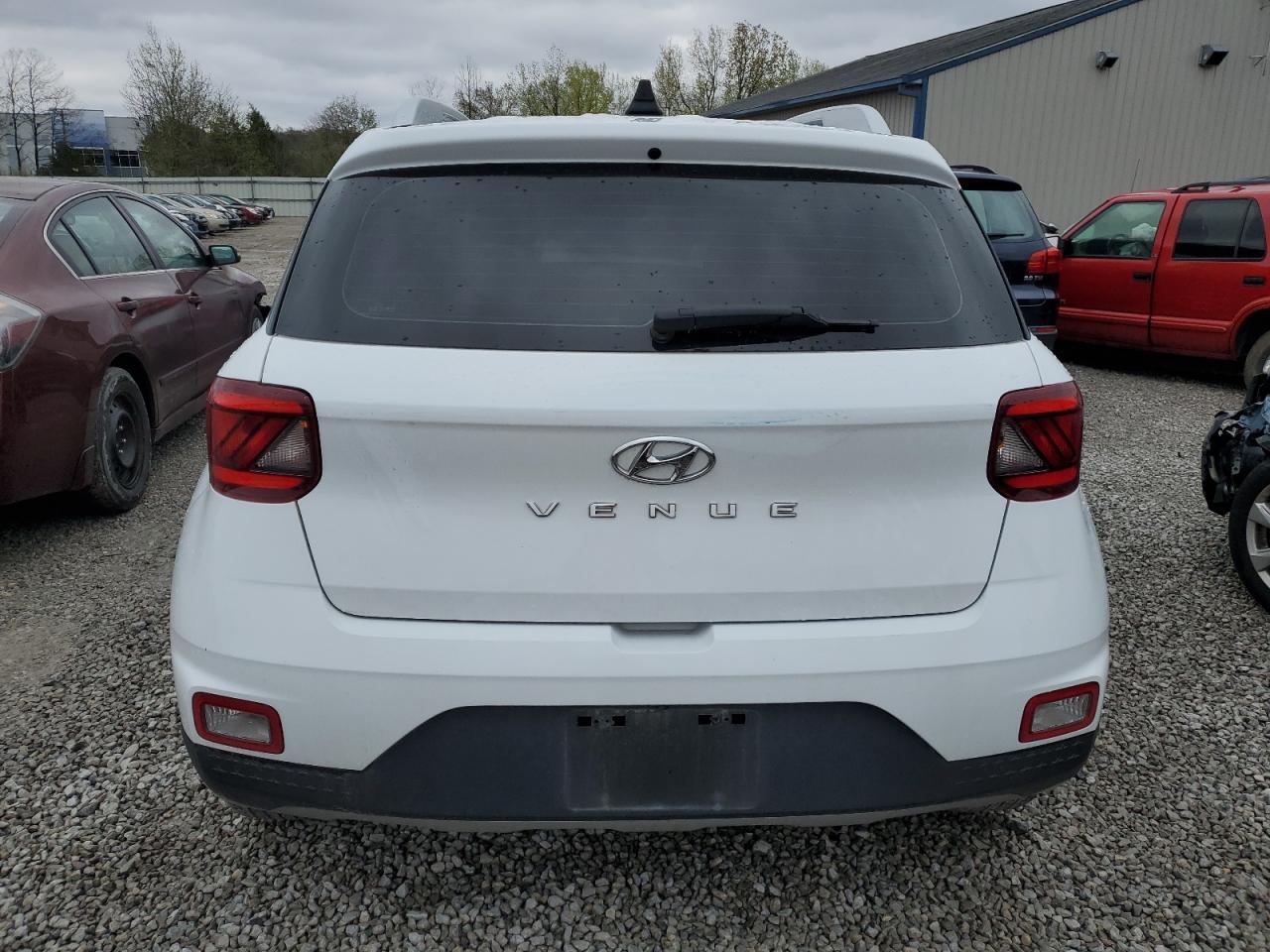 2022 HYUNDAI VENUE SEL VIN:KMHRC8A3XNU166821