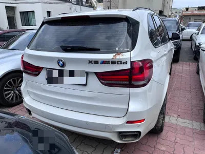 2018 BMW X5 M VIN: