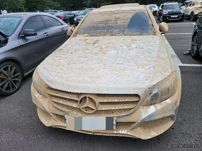 2016 Mercedes-Benz C 200 NONE VIN: