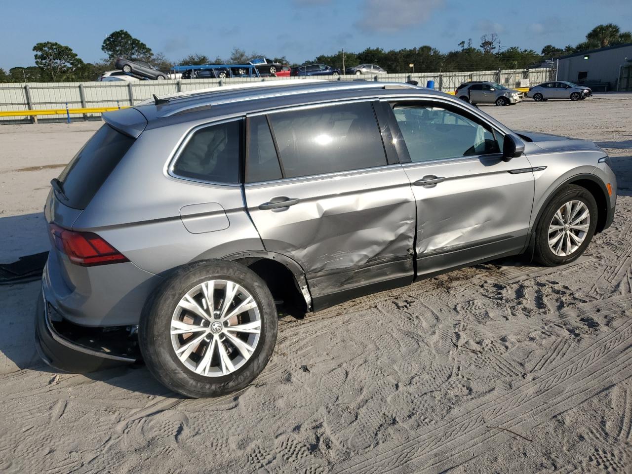 2022 VOLKSWAGEN TIGUAN SE VIN:3VV3B7AX5NM021041