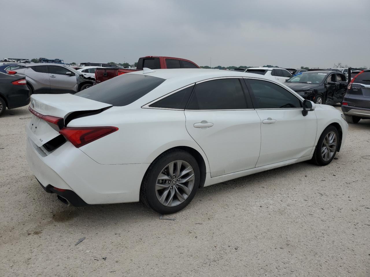 2022 TOYOTA AVALON XLE VIN:4T1AZ1FB6NU077931