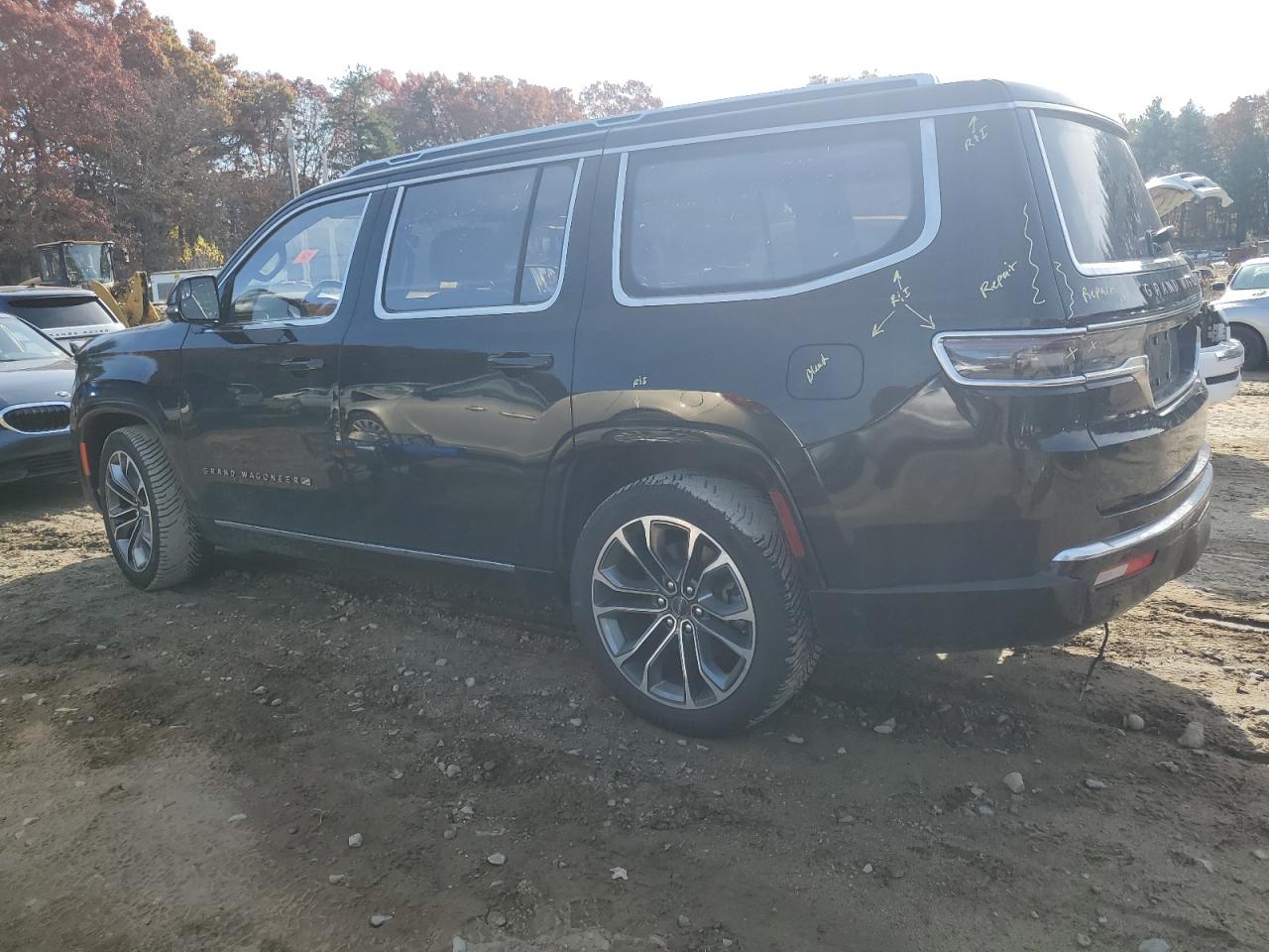 2022 JEEP GRAND WAGONEER SERIES III VIN:1C4SJVGJ9NS112597