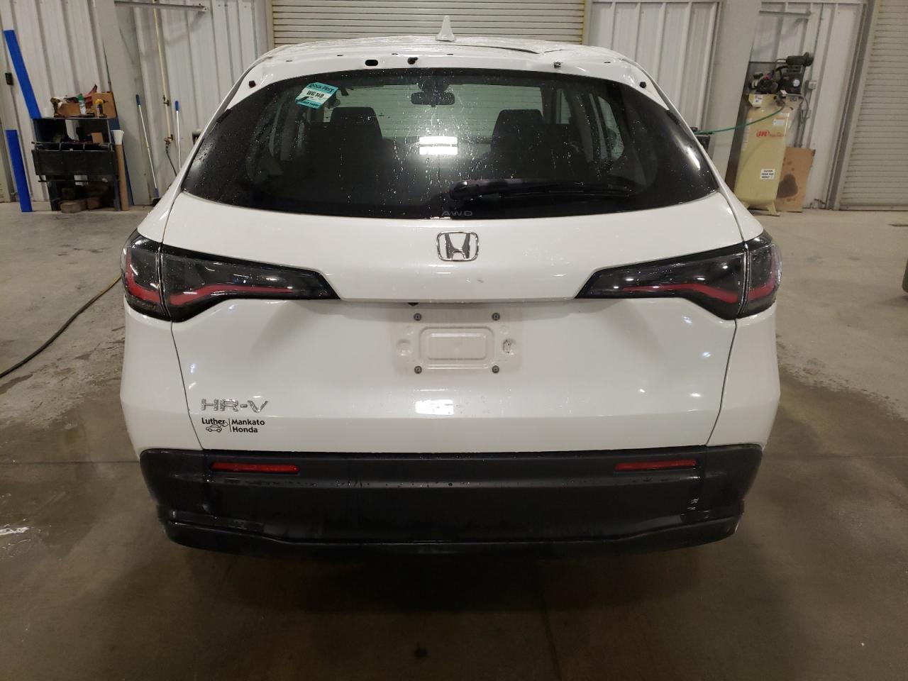 2024 HONDA HR-V LX VIN:3CZRZ2H3XRM718845