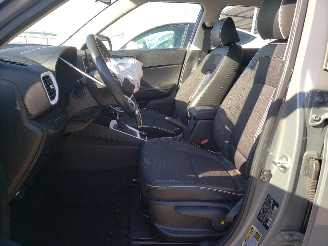 2022 HYUNDAI VENUE SEL VIN:KMHRC8A3XNU200398
