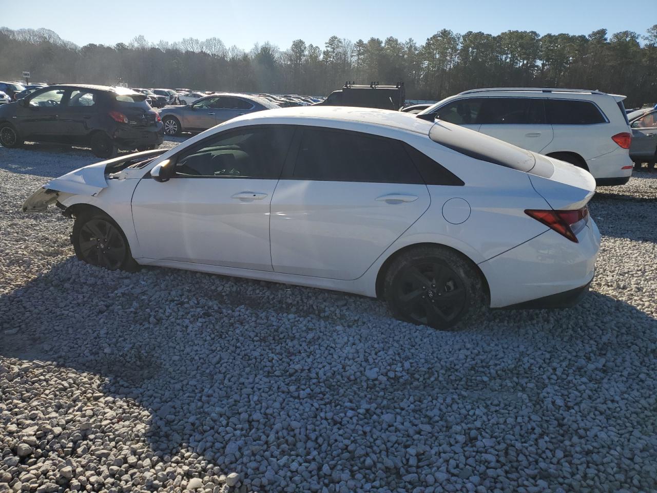 2023 HYUNDAI ELANTRA SEL VIN:5NPLM4AG4PH109028