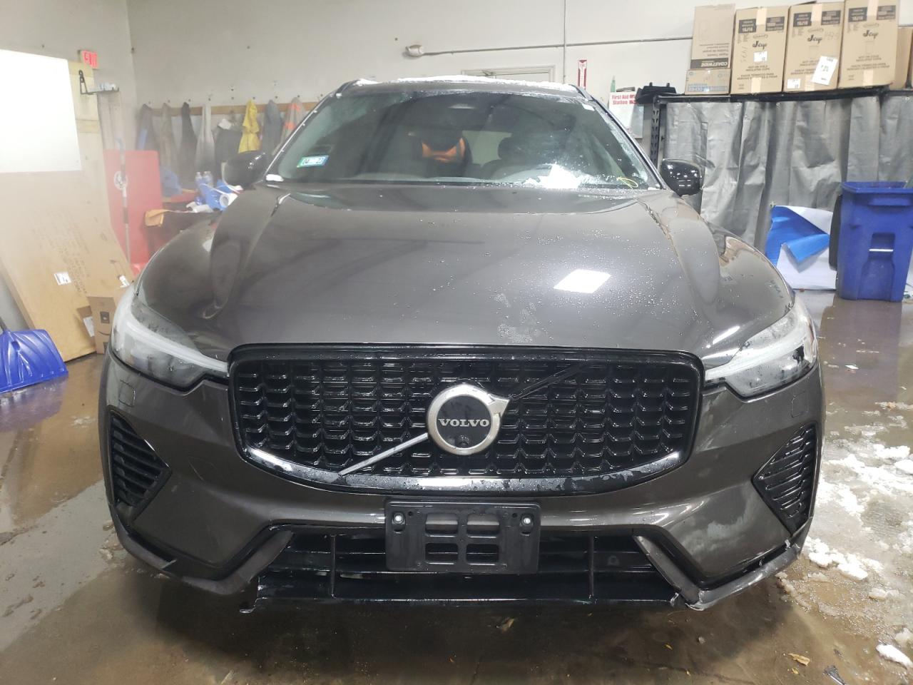 2022 VOLVO XC60 T8 RECHARGE R-DESIGN VIN:YV4BR0DM9N1919425