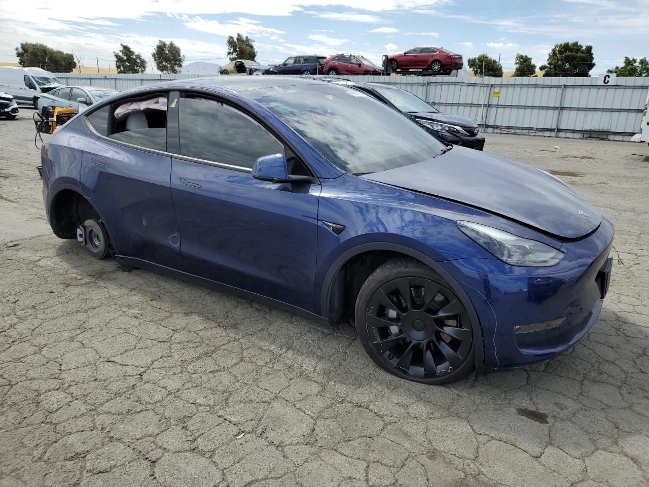 2022 TESLA MODEL Y  VIN:7SAYGDEE1NF552502