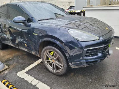 2021 Porsche Cayenne VIN: