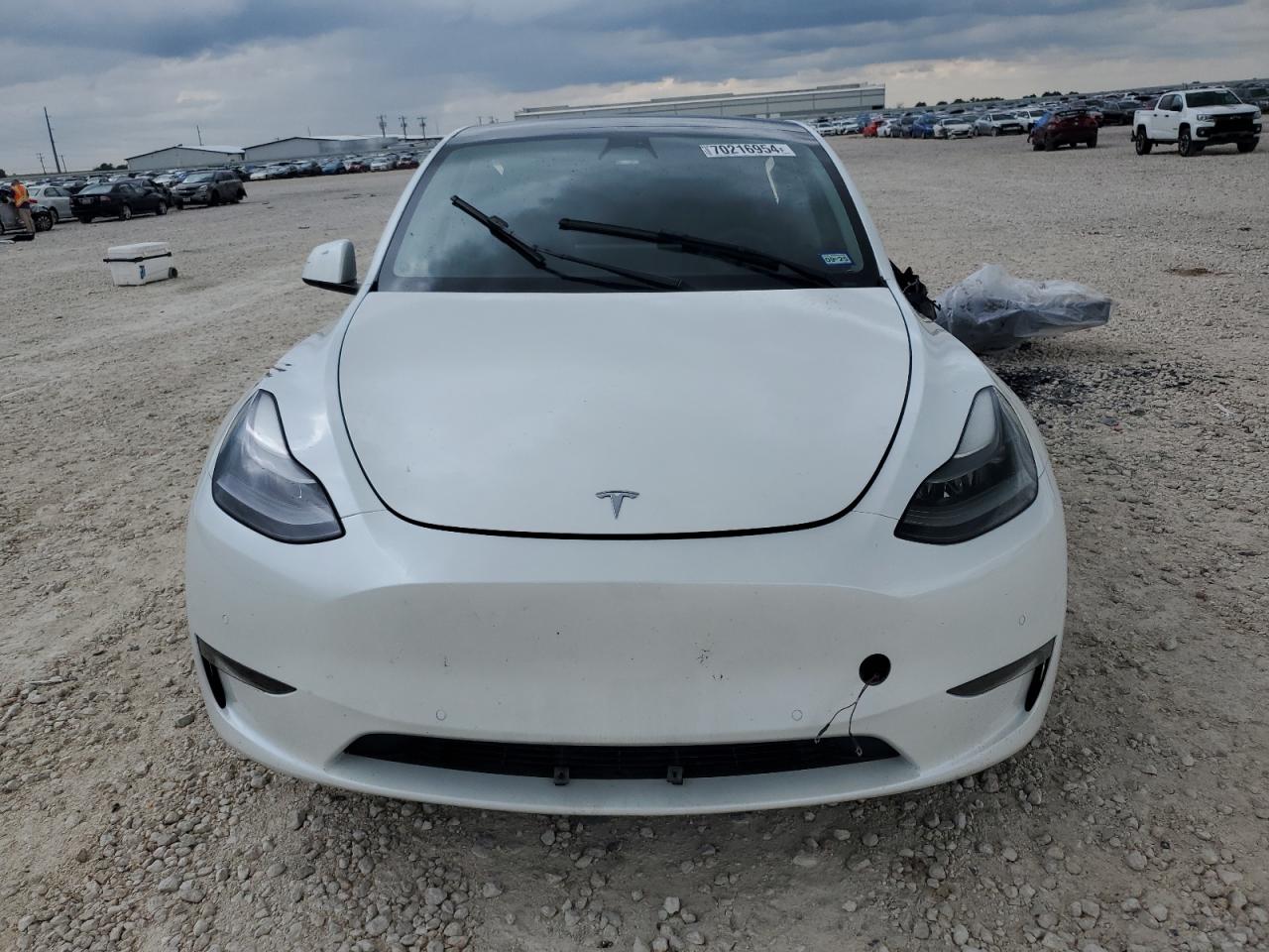 2022 TESLA MODEL Y  VIN:7SAYGDEF5NF547795