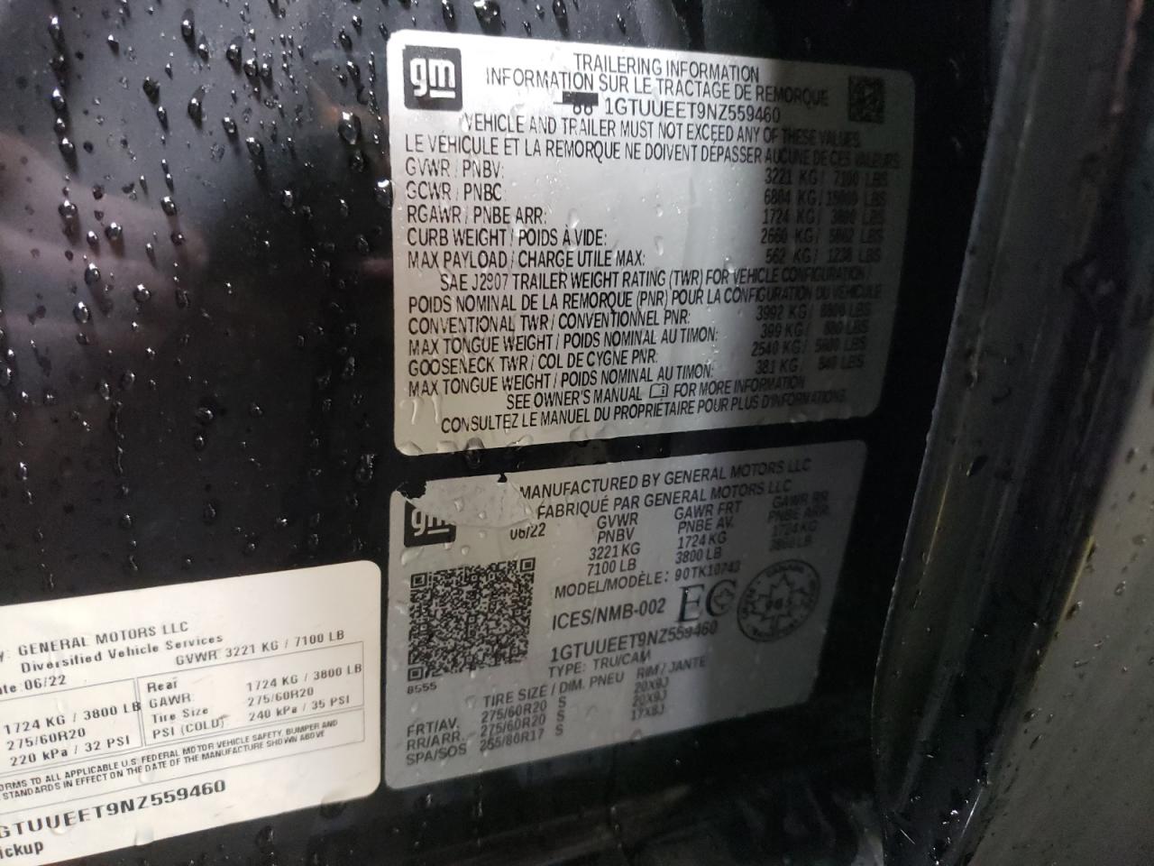 2022 GMC SIERRA K1500 AT4 VIN:1GTUUEET9NZ559460