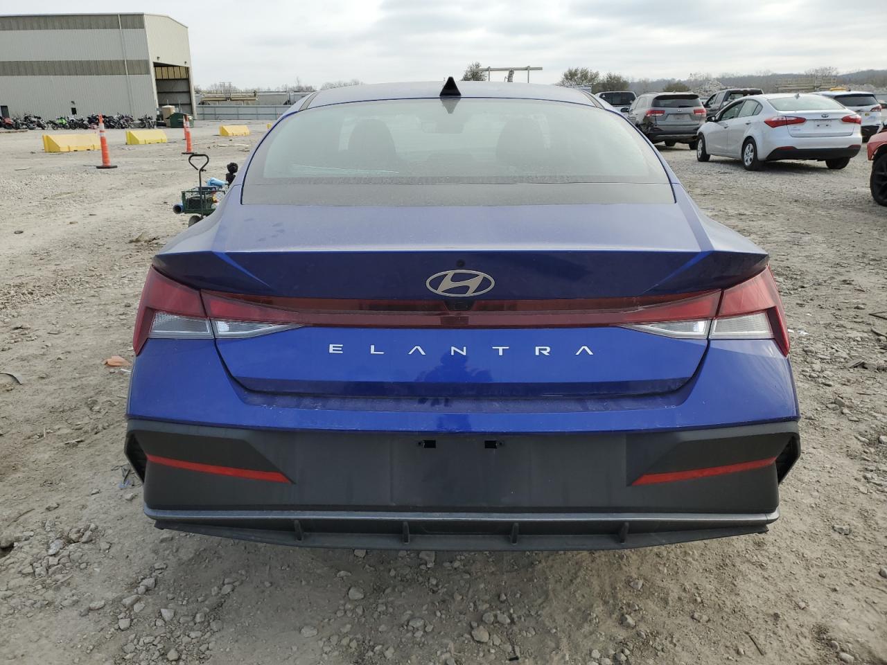 2024 HYUNDAI ELANTRA SEL VIN:KMHLM4DG0RU739189