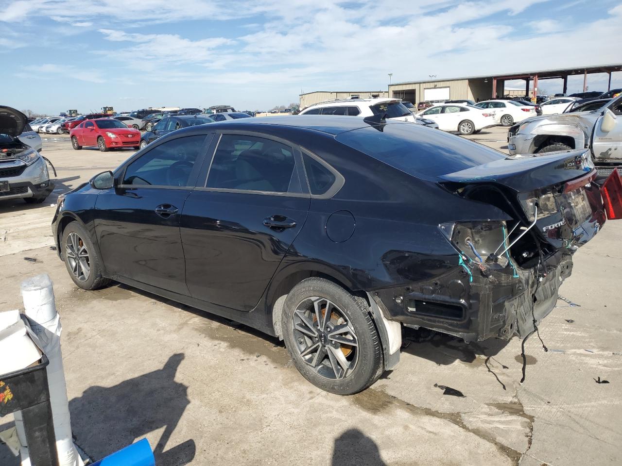 2023 KIA FORTE LX VIN:3KPF24AD8PE592505