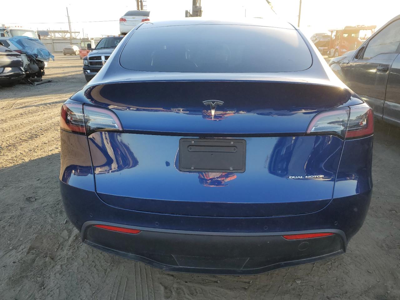 2022 TESLA MODEL Y  VIN:7SAYGDEE8NA003845