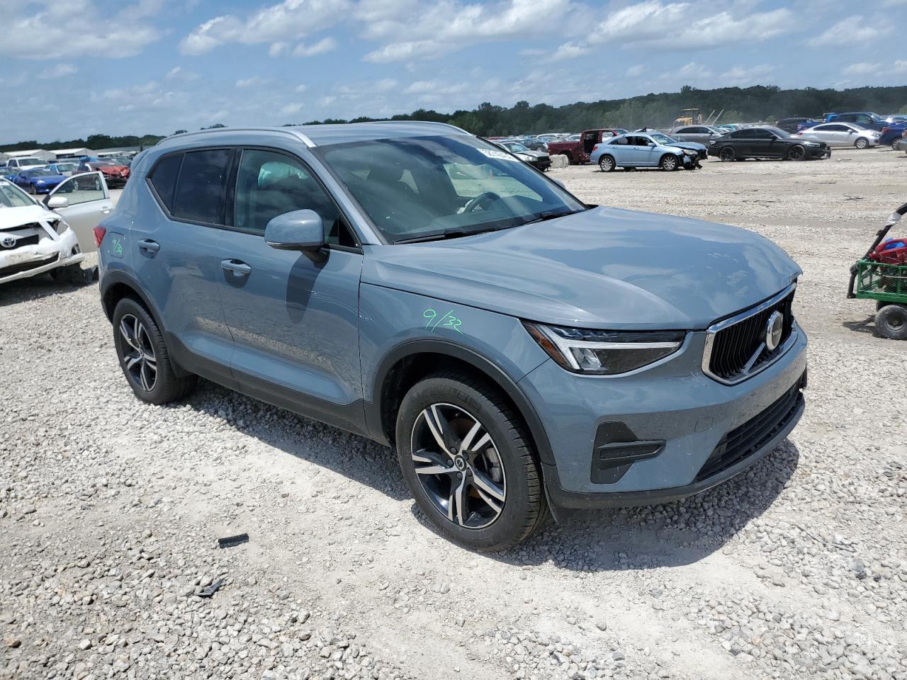 2023 VOLVO XC40 CORE VIN:YV4L12UK7P2053548