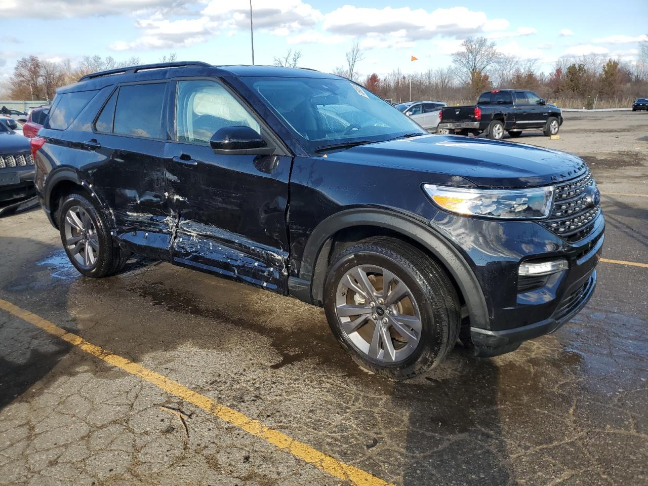 2023 FORD EXPLORER XLT VIN:1FMSK8DH9PGC15827