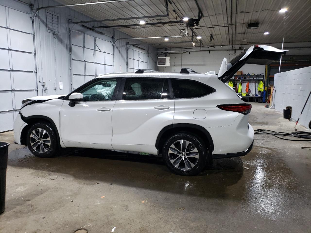 2023 TOYOTA HIGHLANDER L VIN:5TDKDRBH8PS044789