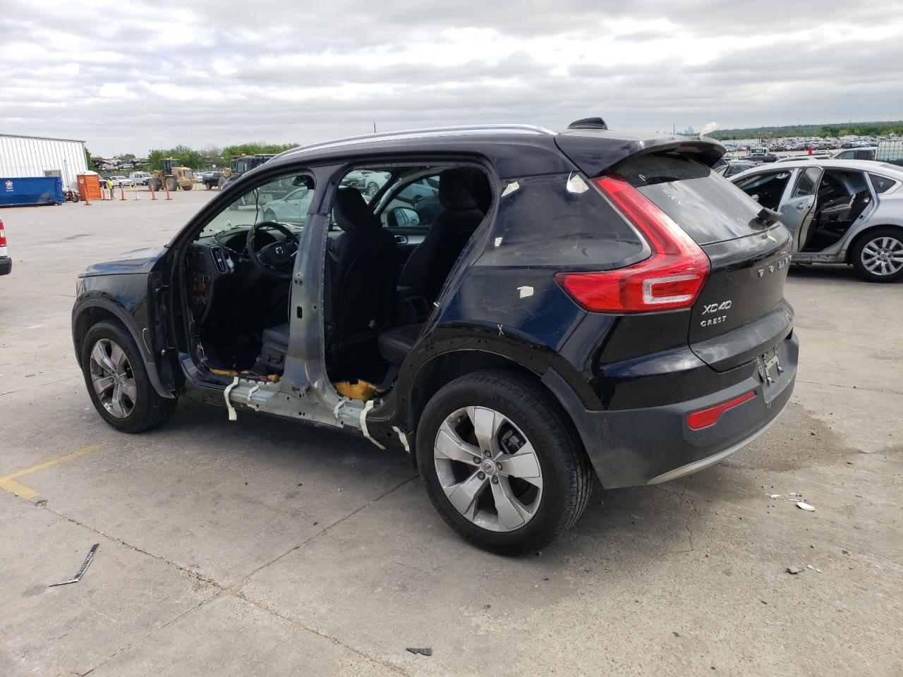 2022 VOLVO XC40 T4 MOMENTUM VIN:YV4AC2HK0N2733767