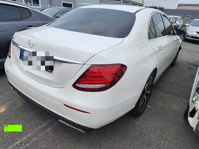 2019 Mercedes-Benz E 250 VIN: