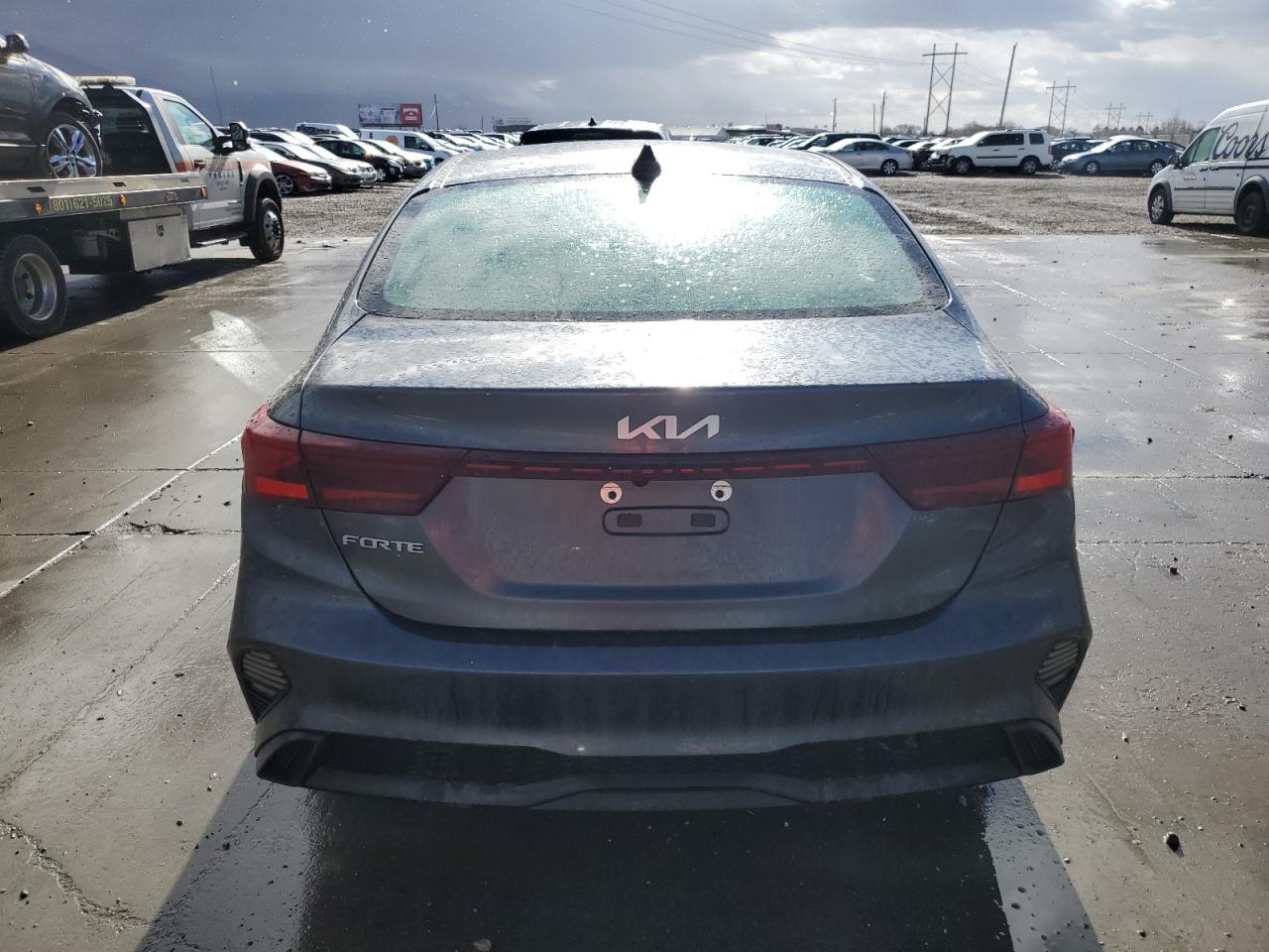 2022 KIA FORTE FE VIN:3KPF24AD6NE460386