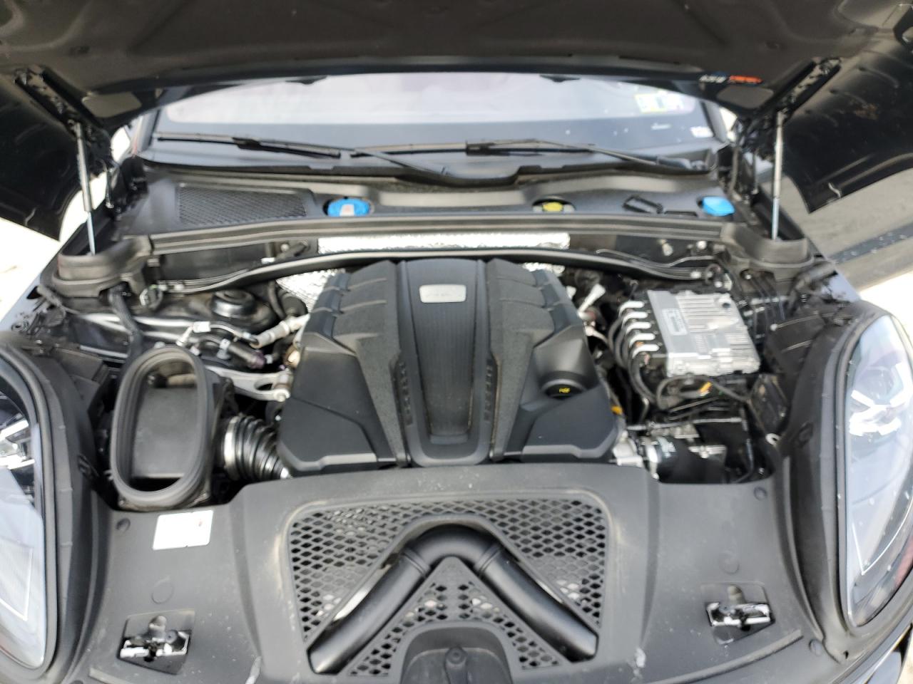 2024 PORSCHE MACAN S VIN:WP1AG2A52RLB36310