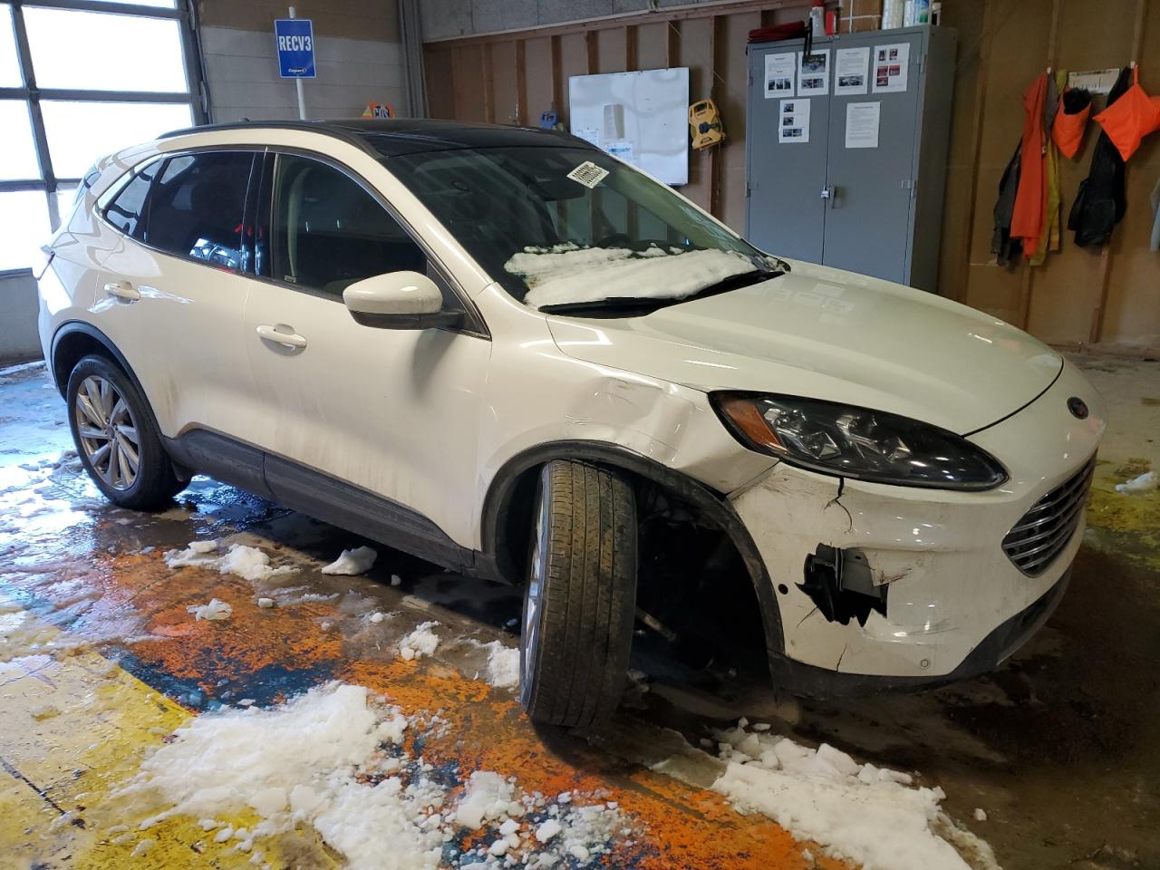 2022 FORD ESCAPE TITANIUM VIN:1FMCU9J99NUB35055