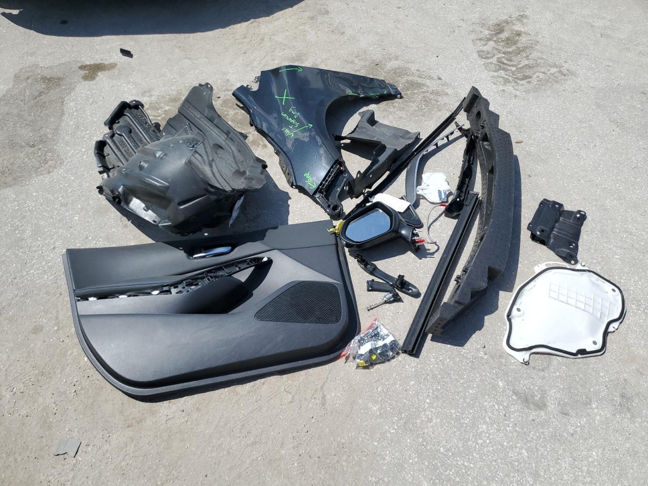 2022 TOYOTA COROLLA SE VIN:JTDS4MCE7NJ094052