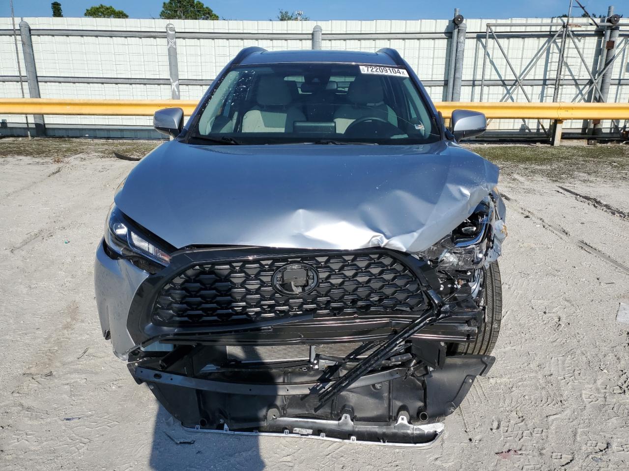 2022 TOYOTA COROLLA CROSS LE VIN:7MUBAAAG6NV031142