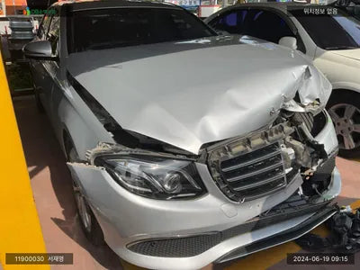 2018 Mercedes-Benz E 220 WDDZF0FB8JA389888 VIN:WDDZF0FB8JA389888