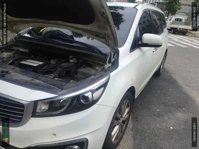 2015 Kia Carnival KNAME81ABGS121798 VIN:KNAME81ABGS121798