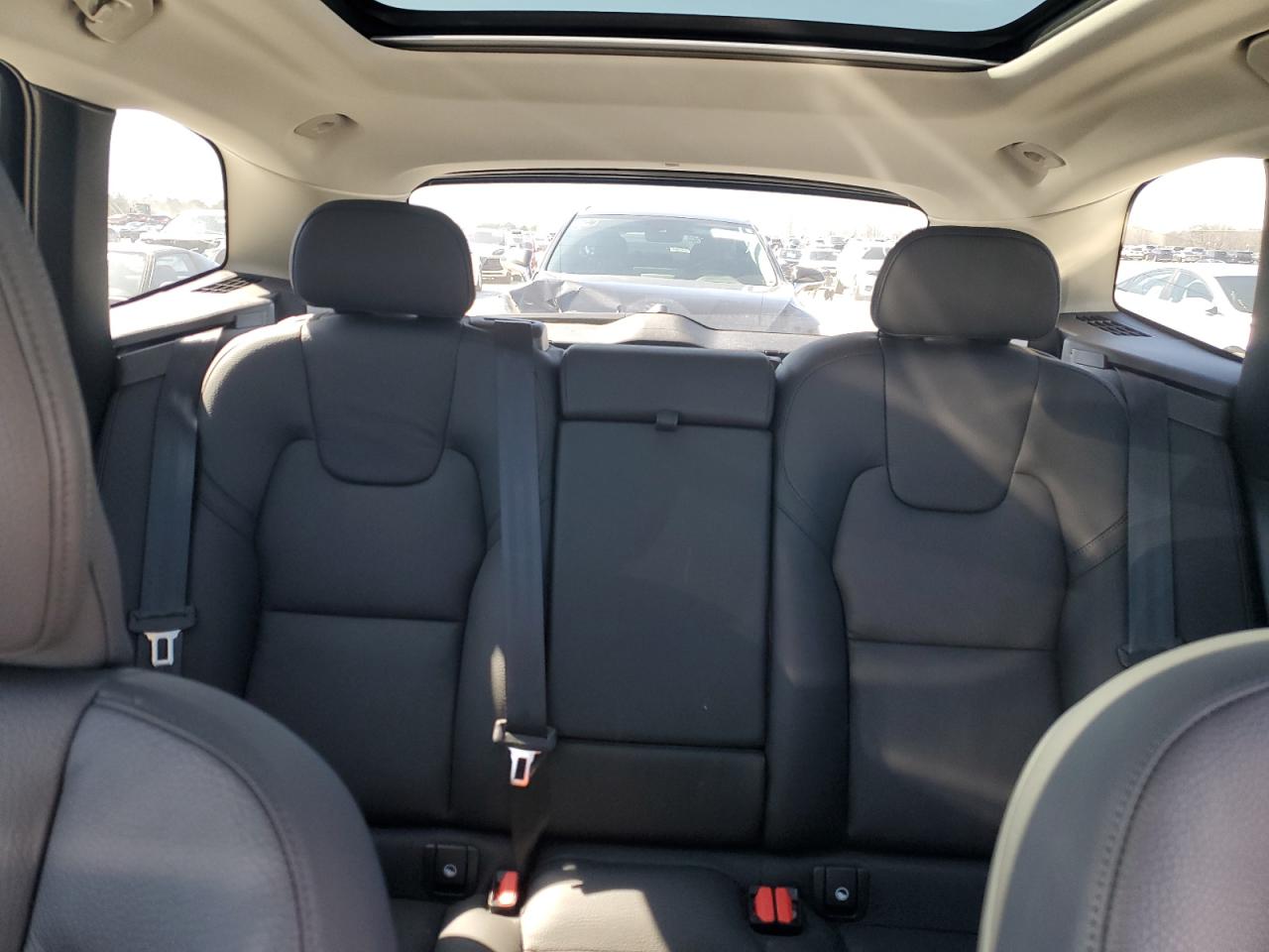 2024 VOLVO XC60 PLUS VIN:YV4L12RL2R1762432