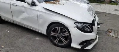 2019 Mercedes-Benz E 300 VIN: