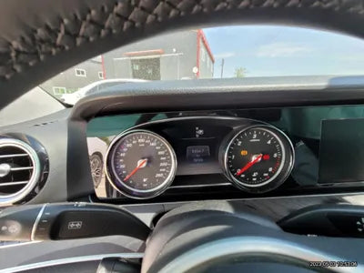 2020 Mercedes-Benz E 220 VIN: