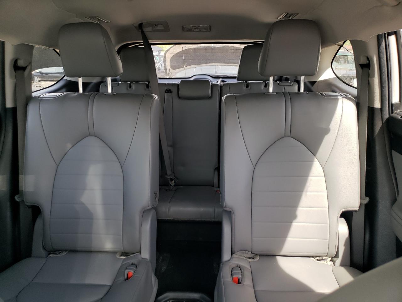 2022 TOYOTA HIGHLANDER XLE VIN:5TDGZRBH7NS576913