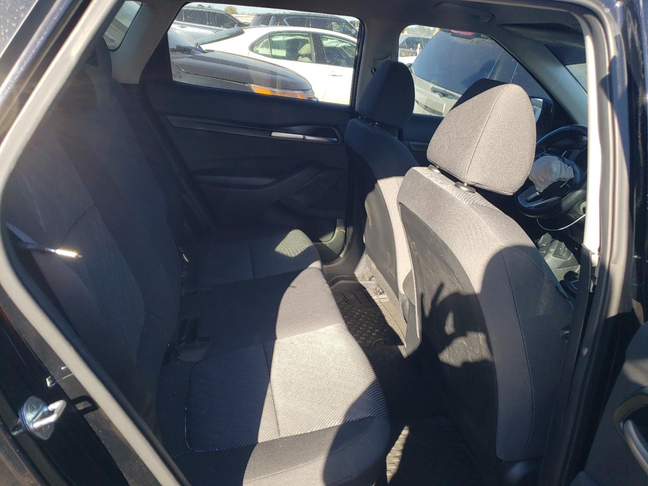 2022 KIA SELTOS LX VIN:KNDEPCAA8N7334706