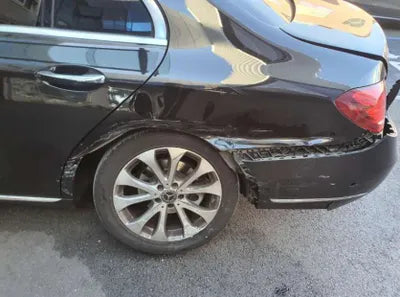 2017 Mercedes-Benz E 300 WDDZF4KB1JA310574 VIN:WDDZF4KB1JA310574