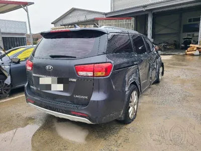 2015 Kia Carnival VIN:
