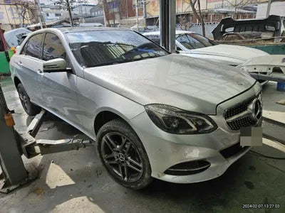 2015 Mercedes-Benz E 250 VIN: