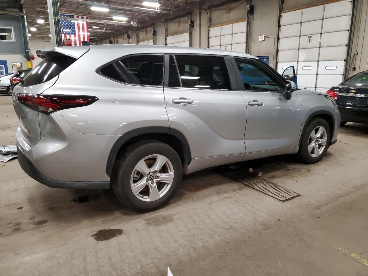 2024 TOYOTA HIGHLANDER LE VIN:5TDKDRAHXRS051389