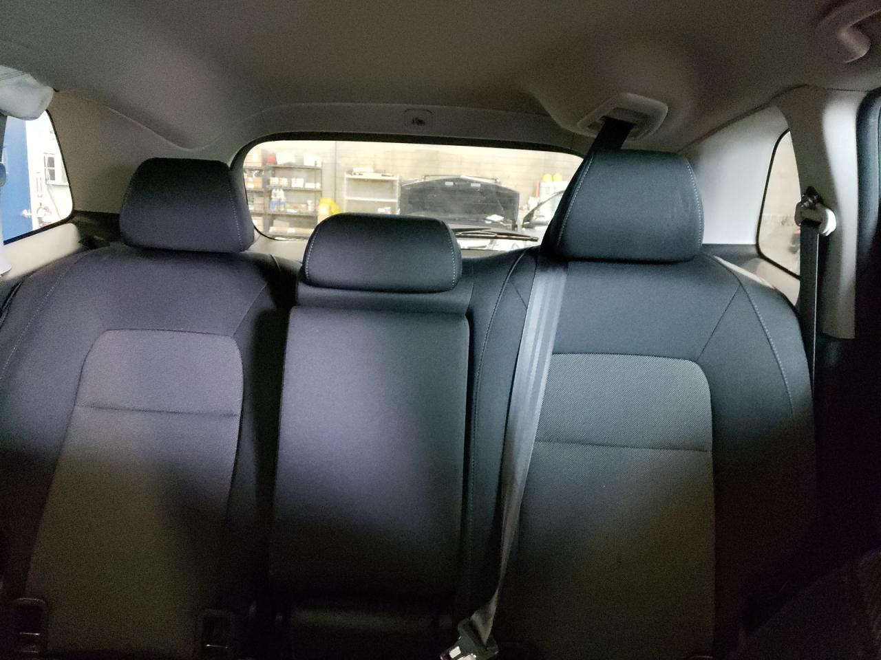 2024 HONDA CR-V LX VIN:2HKRS4H27RH443793