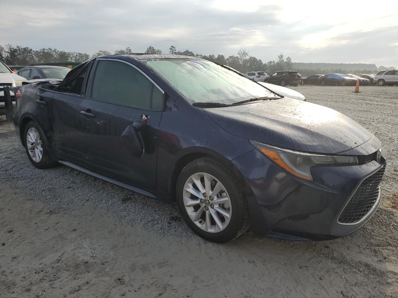 2022 TOYOTA COROLLA XLE VIN:5YFFPMAE2NP323731