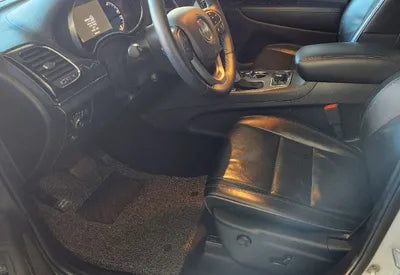 2019 Jeep Grand Cherokee VIN: