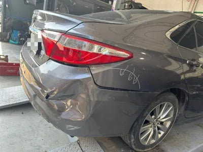 2017 Toyota Camry VIN: