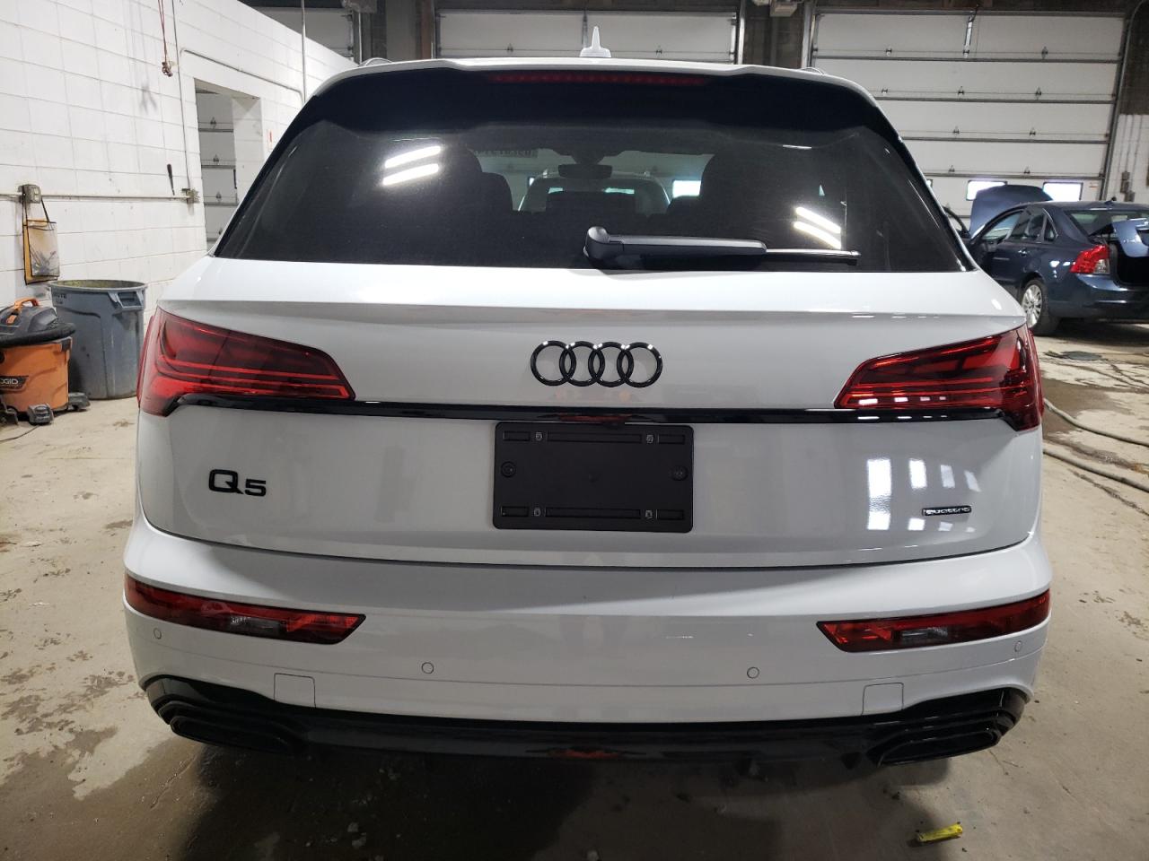 2024 AUDI Q5 E PREMIUM PLUS 55 VIN:WA1E2AFY5R2063559