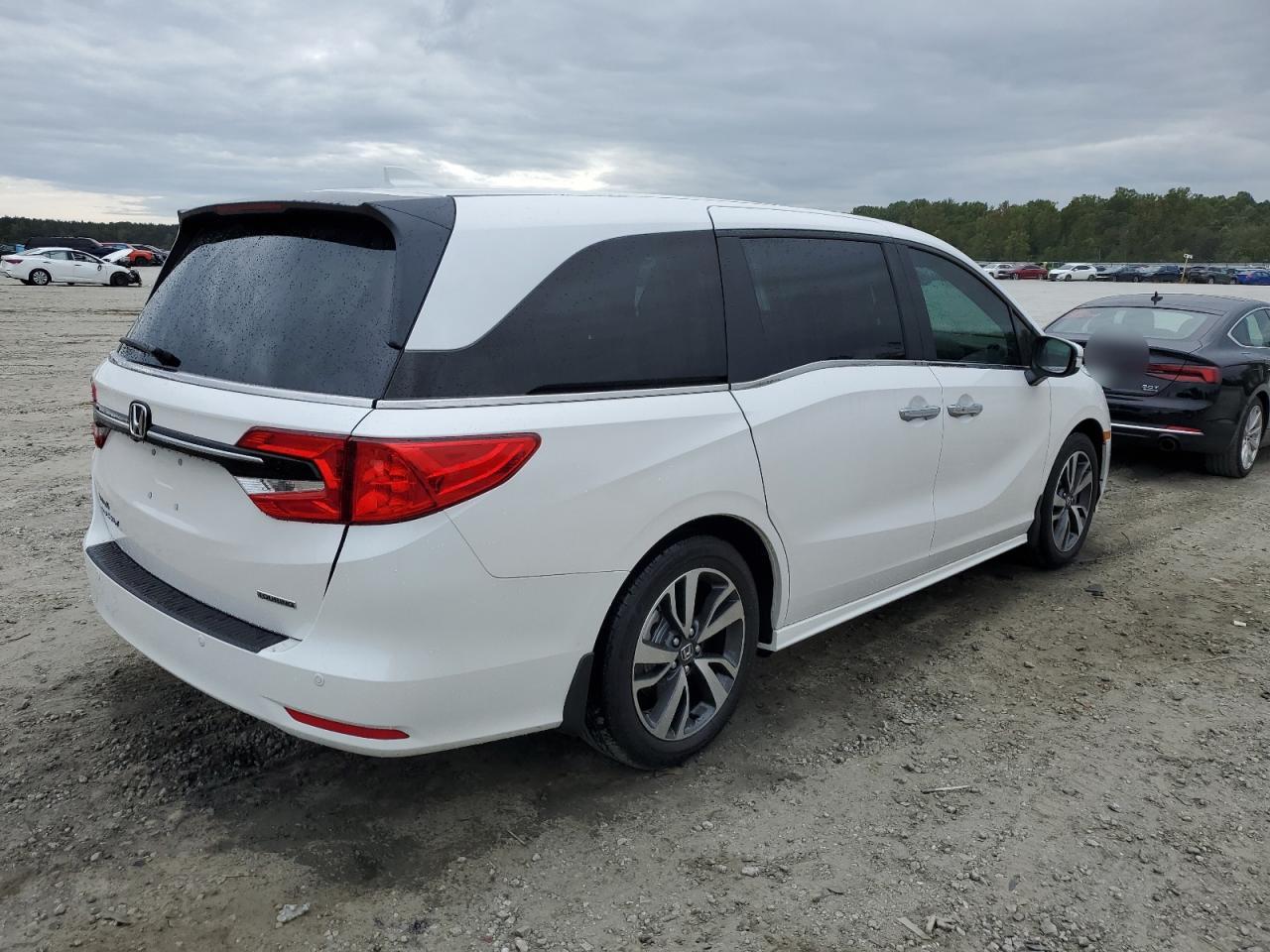 2024 HONDA ODYSSEY TOURING VIN:5FNRL6H83RB030071