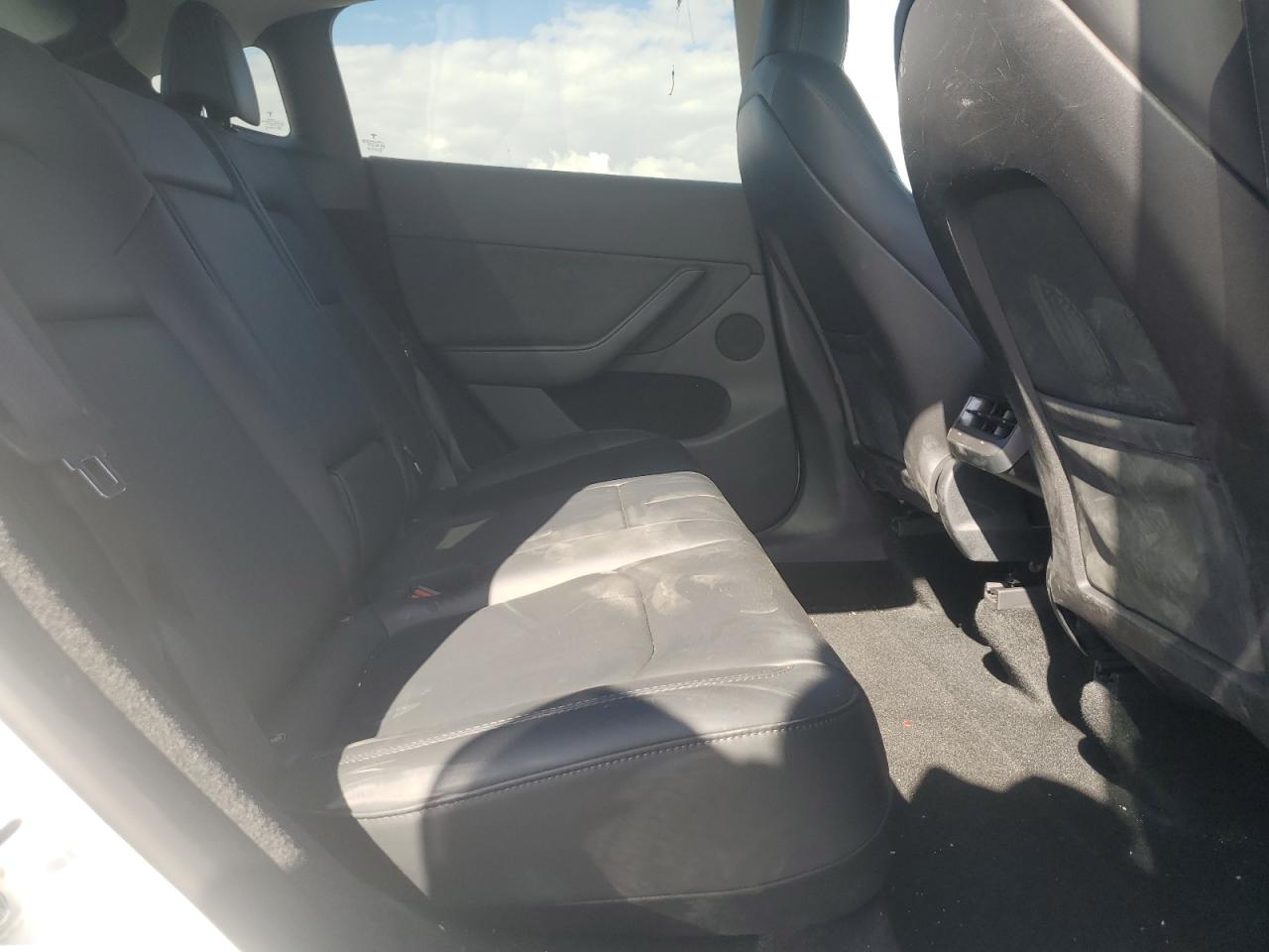 2023 TESLA MODEL Y  VIN:7SAYGDEE3PA108330