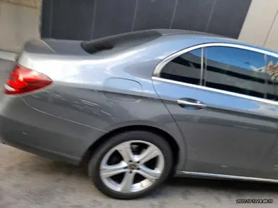 2018 Mercedes-Benz E 220 WDDZF0EB2JA477806 VIN:WDDZF0EB2JA477806