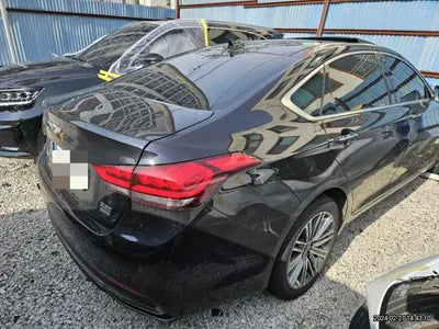 2018 Genesis G80 VIN: