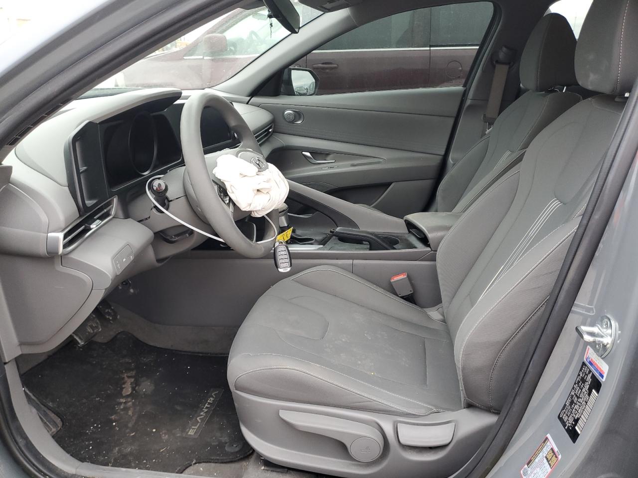 2022 HYUNDAI ELANTRA SEL VIN:KMHLM4AG1NU355677