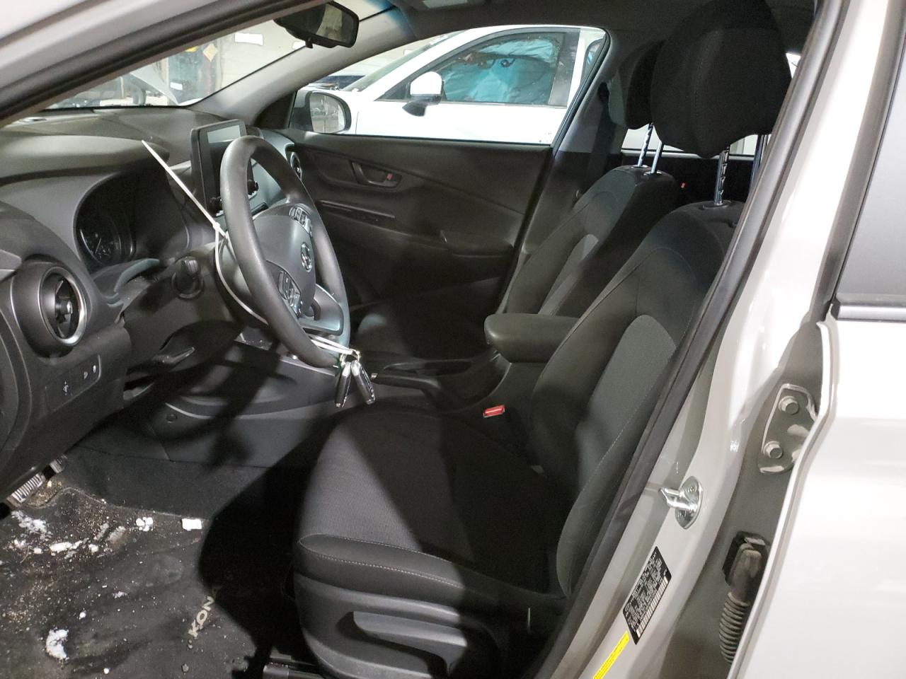 2022 HYUNDAI KONA SEL VIN:KM8K6CAB3NU910584